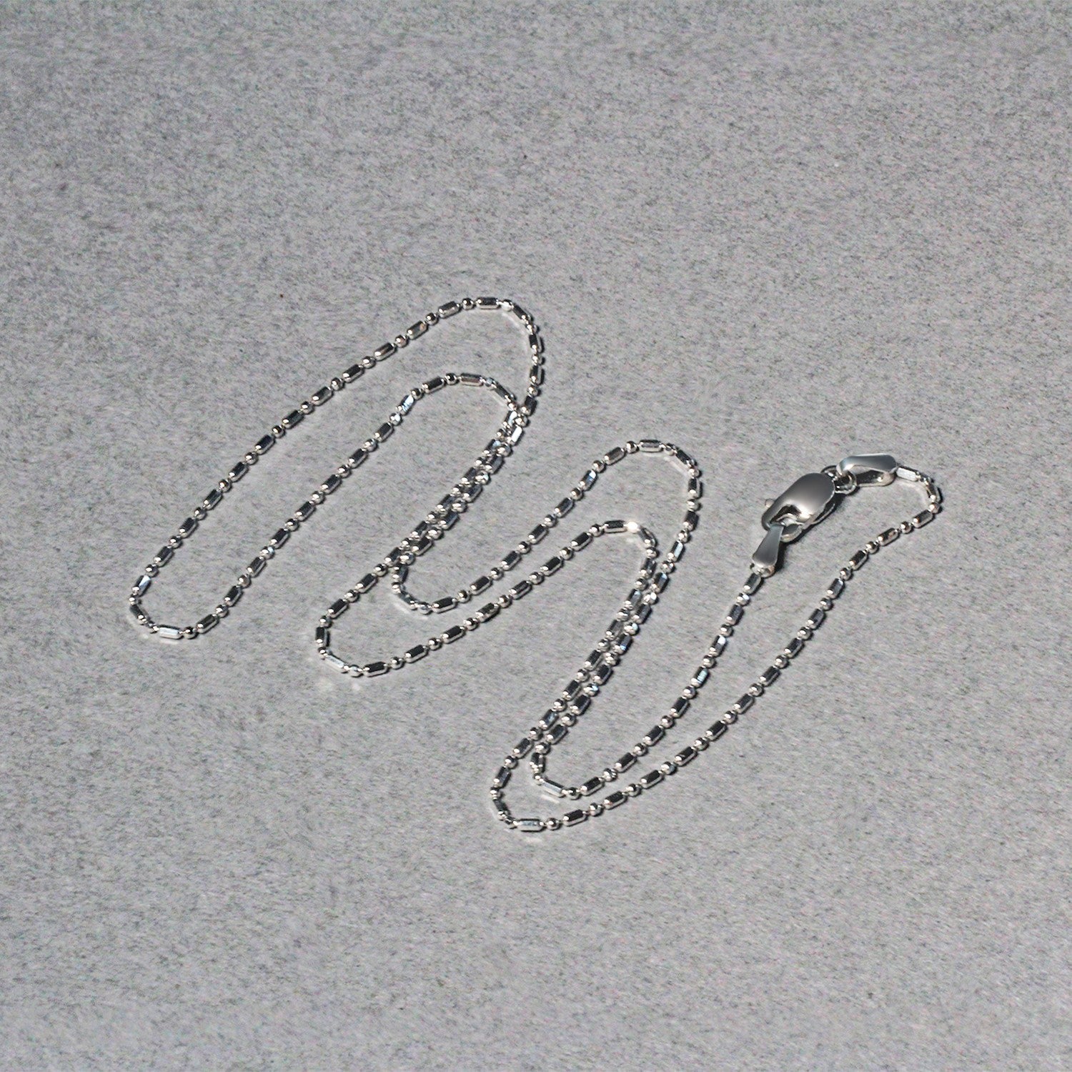 14k White Gold Diamond-Cut Bead Chain 1.0mm Bids.com