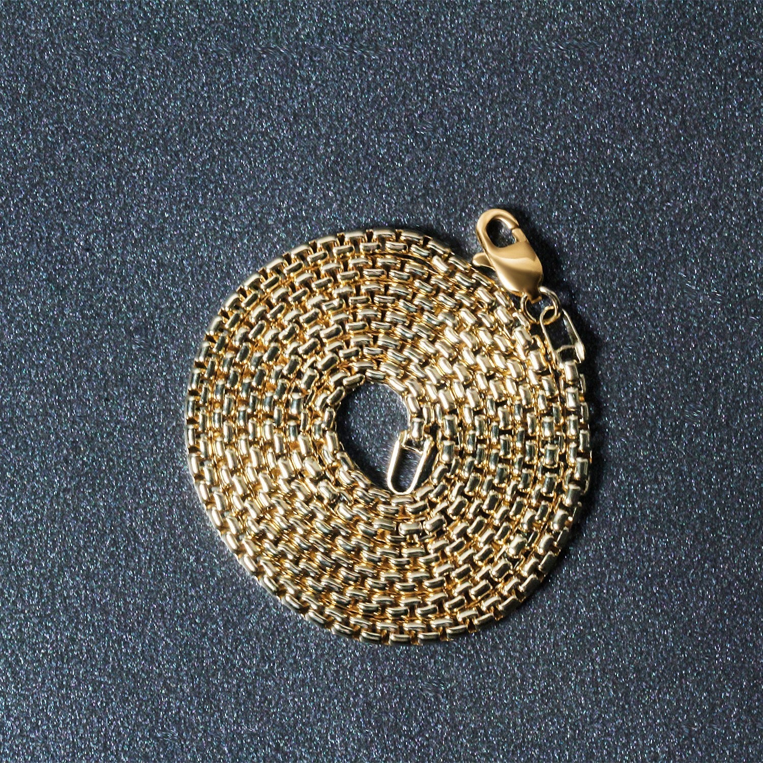 14k Yellow Gold Solid Round Box Chain 2.5 mm Bids.com
