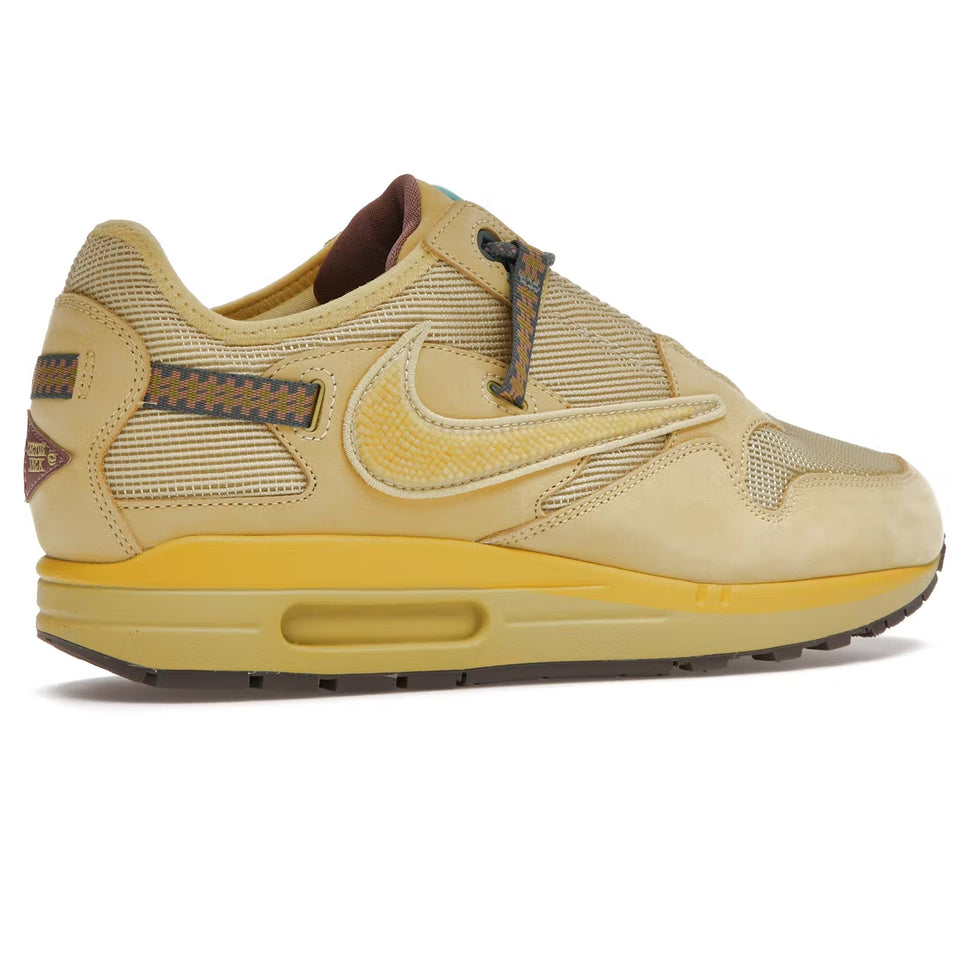 NIKE X TRAVIS SCOTT AIR MAX 1 SATURN GOLD Virillux
