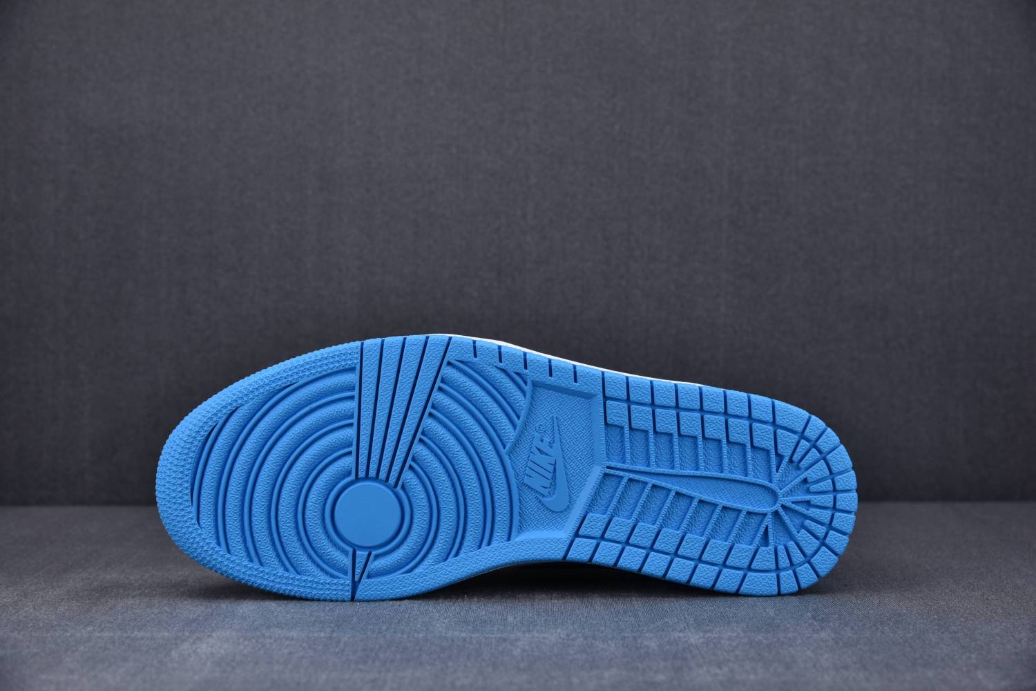 AIR JORDAN 1 LOW “Black Dark Powder Blue” Virillux