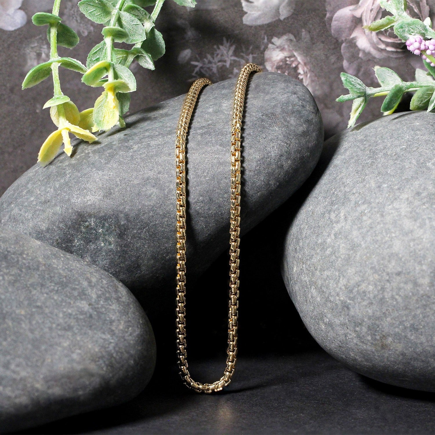 14k Yellow Gold Solid Round Box Chain 2.5 mm Bids.com