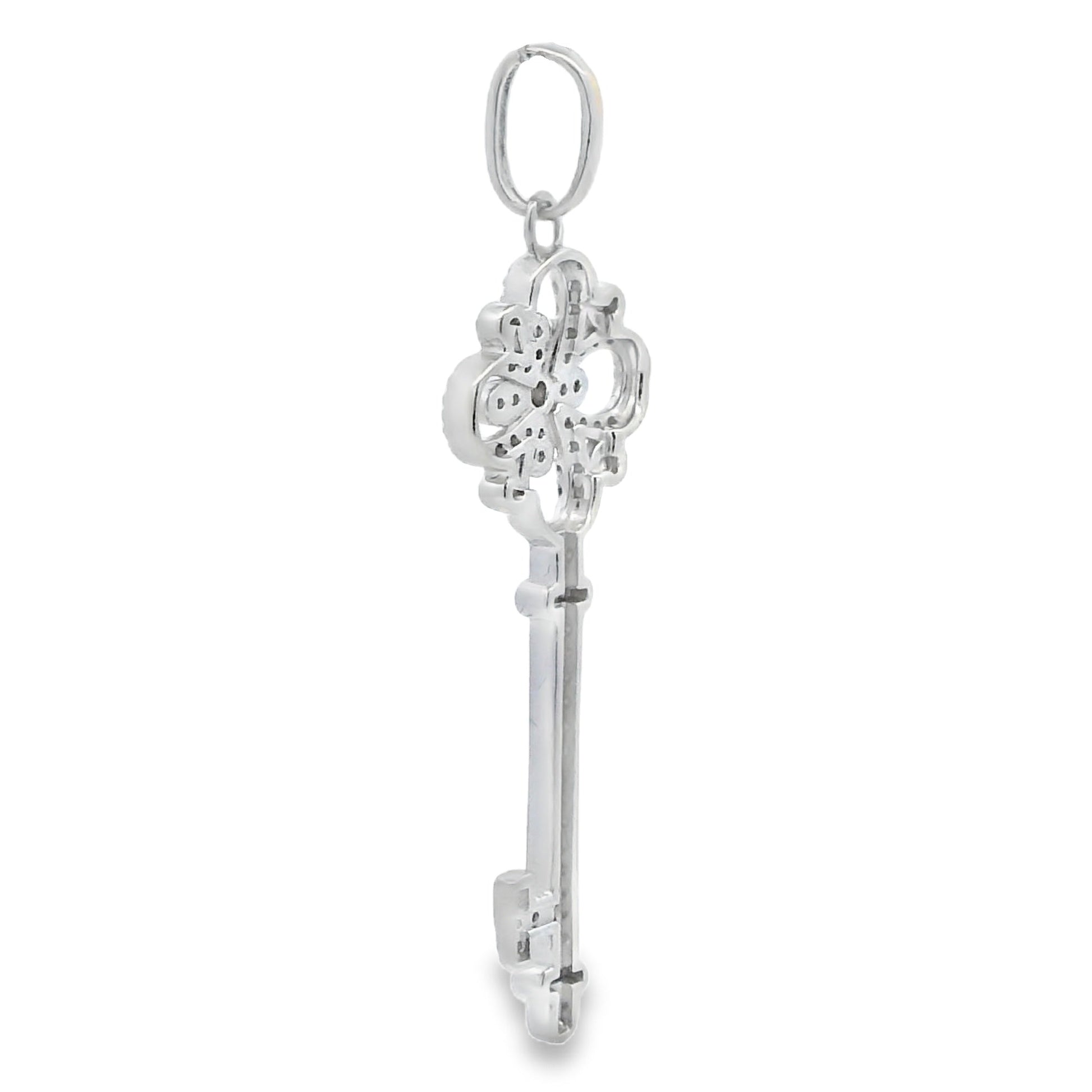 .66ct Moissanite Fashion Pendants Sterling Silver Bids.com