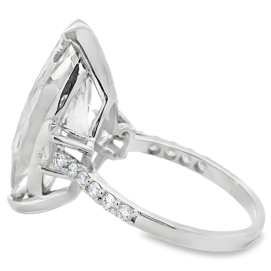 9.85ct Lab Grown Diamond Eng Only 14KT White Gold Bids.com
